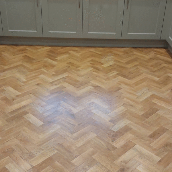 Karndean Parquet Angle - Herringbone